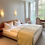 Senscity Spandau 3*
