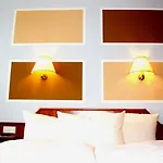 Senscity Spandau 3*