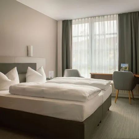 Senscity Spandau Szálloda 3*