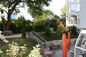 Senscity Spandau Hotel 3*