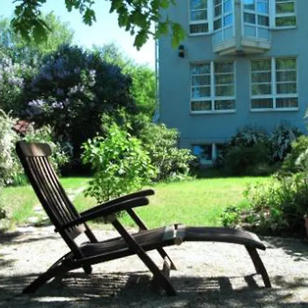 Hotel Senscity Spandau 3*