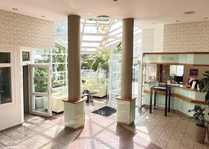 Senscity Spandau Hotel 3*