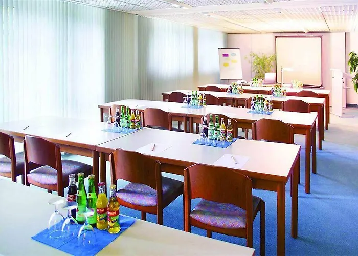 Hotel Senscity Spandau 3*